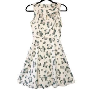 HOT TOPIC Skull and Roses Print Dress Crinoline Rockabilly Halloween Small